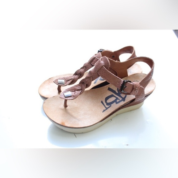 OTBT Graceville wedges main image 0
